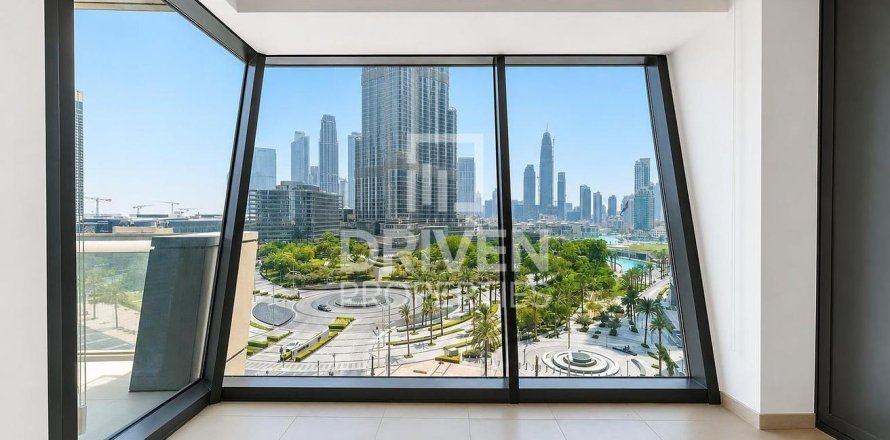 2 bedrooms Apartment in Burj Vista, UAE No. 215117