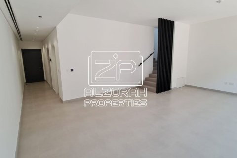 Таунхаус с 2 спальнями в Tilal City, ОАЭ №216726 15