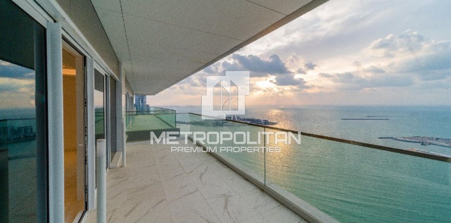 3 bedrooms Apartment in 1 JBR, UAE No. 6919