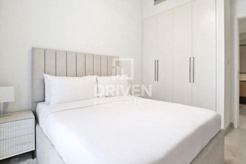 Apartment de 3 dormitorios en Burj Crown, UAE No. 212307 14