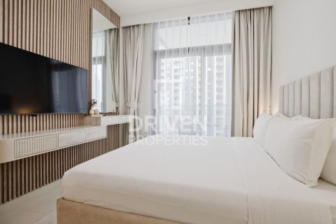 Apartment de 3 dormitorios en Burj Crown, UAE No. 212307 13