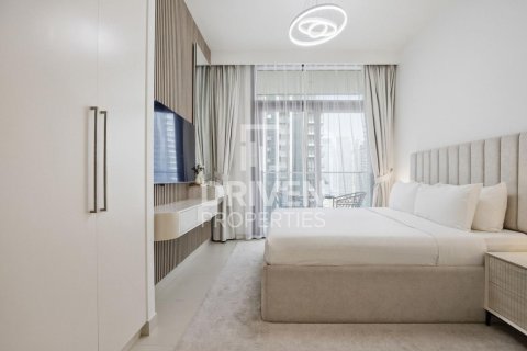 Apartment de 3 dormitorios en Burj Crown, UAE No. 212307 8