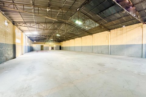 1021.9m² Warehouse in Ras Al Khor Industrial, UAE No. 46589 3