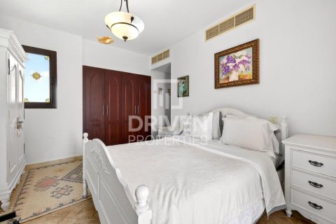 2 bedrooms Apartment in Dubai Festival City, UAE No. 221183 12
