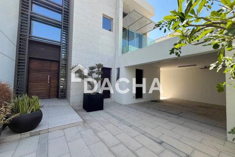 Villa de 4 chambres à District One, UAE No. 163576 3