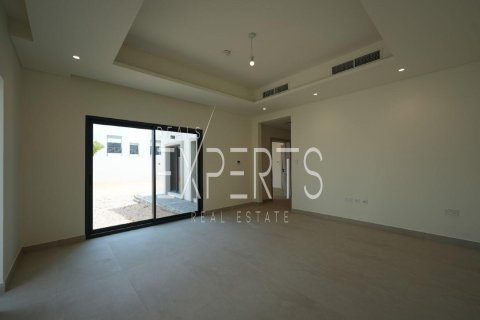 Villa de 6 dormitorios en Al Shamkha, UAE No. 224214 3