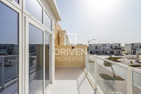 Townhouse de 3 chambres à Dubai, UAE No. 202798 15