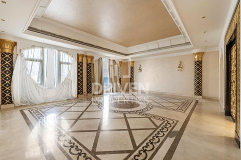 Villa de 6 dormitorios en Nad Al Sheba 2, UAE No. 202690 10