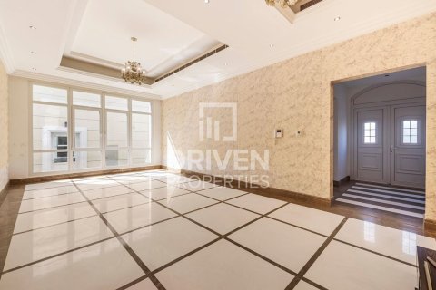 Villa de 6 dormitorios en Nad Al Sheba 2, UAE No. 202690 8