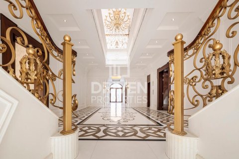 Villa de 6 dormitorios en Nad Al Sheba 2, UAE No. 202690 5