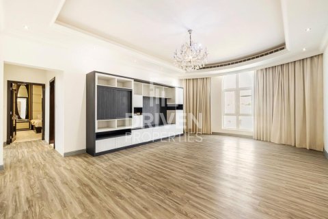 Villa de 6 dormitorios en Nad Al Sheba 2, UAE No. 202690 25