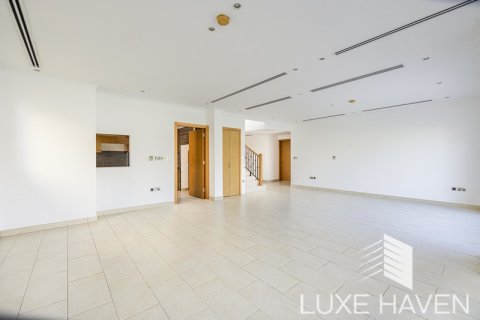 4 غرف نوم فيلا في Legacy, الإمارات العربية المتحدة رقم 10457 8