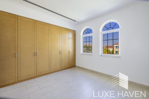 4 غرف نوم فيلا في Legacy, الإمارات العربية المتحدة رقم 10457 19