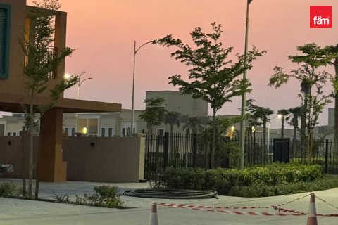 Townhouse de 4 dormitorios en Dubai, UAE No. 223761 19