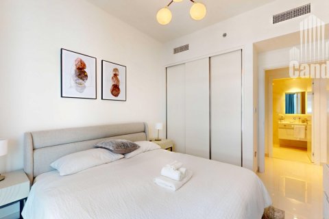 Appartement de 1 chambre à EMAAR Beachfront, UAE No. 80502 17