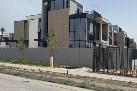 3 غرف نوم تاون هاوس في مُدُنْ, الإمارات العربية المتحدة رقم 170645 4