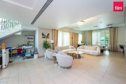 4 bedrooms Villa in Jumeirah Park, UAE No. 160997 15