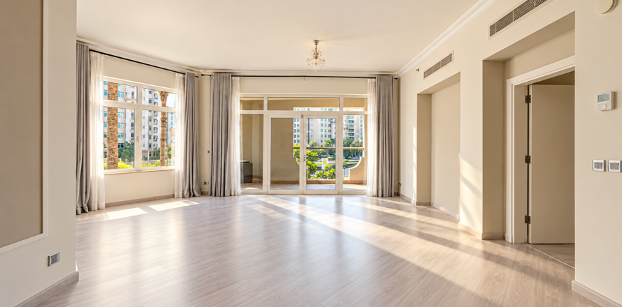 Apartment de 3 dormitorios en Palm Jumeirah, UAE No. 215399