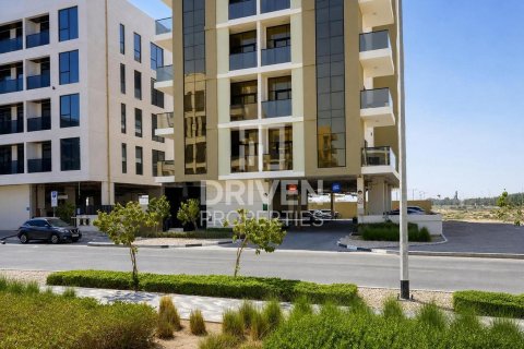 Bâtiment de 1592.36m² à Dubai, UAE No. 211187 5