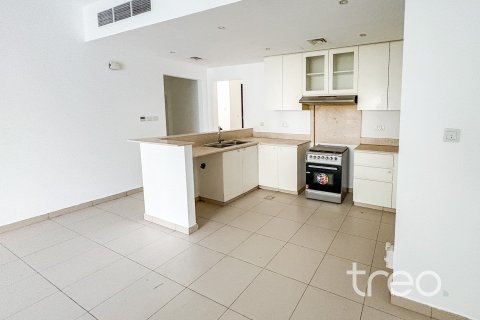 Townhouse de 4 chambres à Town Square, UAE No. 222783 6