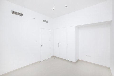 Квартира с 2 спальнями в Zahra Apartments, ОАЭ №167700 3