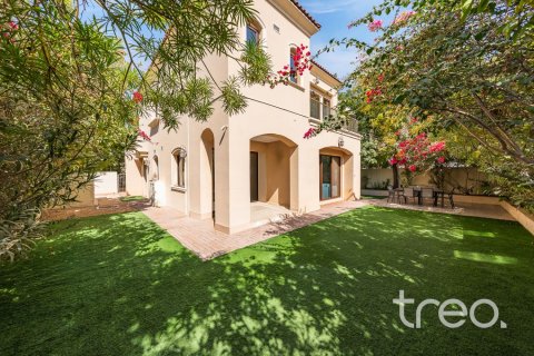 4 bedrooms Villa in Samara, UAE No. 220581