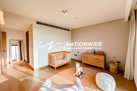 Villa de 5 dormitorios en Abu Dhabi, UAE No. 125738 6