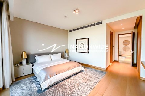 Villa de 5 dormitorios en Abu Dhabi, UAE No. 125738 12