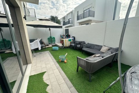 4 bedrooms Villa in EMAAR South, UAE No. 170756 13