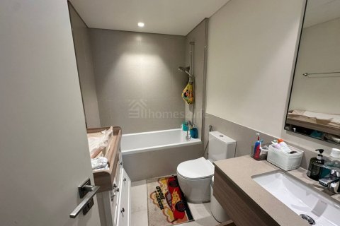 4 bedrooms Villa in EMAAR South, UAE No. 170756 15