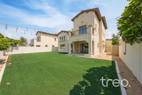 4 bedrooms Villa in Rasha, UAE No. 220775 24