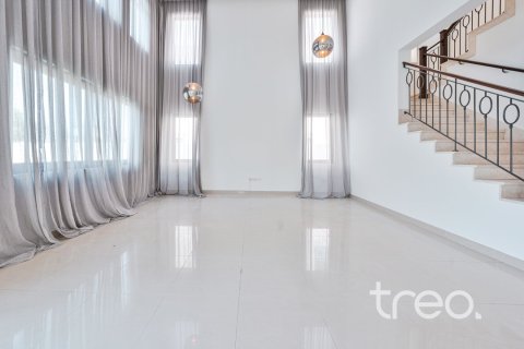 4 bedrooms Villa in Rasha, UAE No. 220775 5