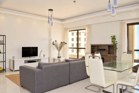 Apartment de 2 dormitorios en Jumeirah Beach Residence, UAE No. 215376 5