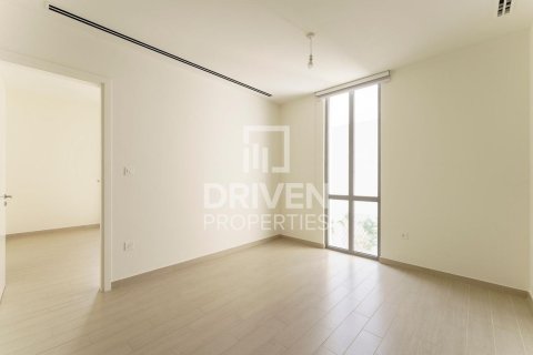 Villa de 4 dormitorios en EMAAR South, UAE No. 215052 6