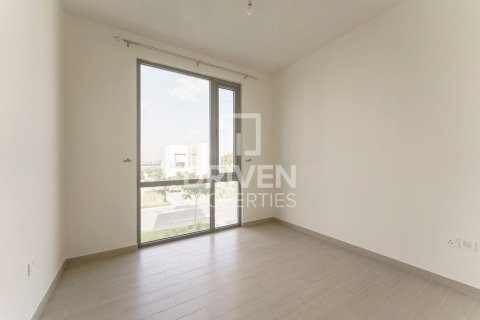 Villa de 4 dormitorios en EMAAR South, UAE No. 215052 10