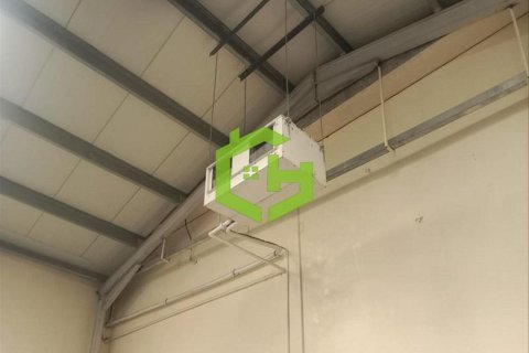 Warehouse de 371.6m² en Umm Ramool, UAE No. 105153 8