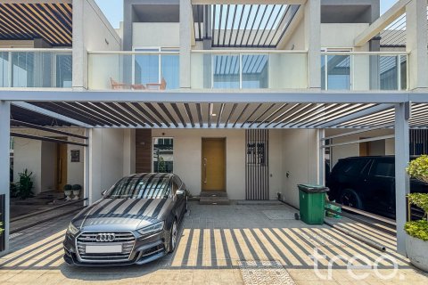 4 bedrooms Townhouse in Jumeirah Park, UAE No. 220603