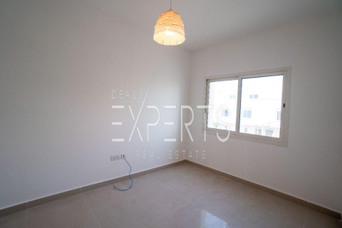 Villa de 5 dormitorios en Al Reef, UAE No. 224193 16