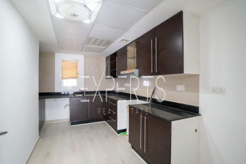 Villa de 5 dormitorios en Al Reef, UAE No. 224193 6
