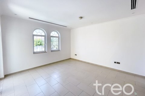Villa de 3 chambres à Legacy, UAE No. 222764 12
