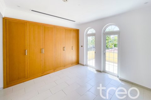 Villa de 3 chambres à Legacy, UAE No. 222764 19
