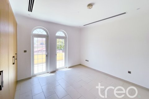 Villa de 3 chambres à Legacy, UAE No. 222764 20