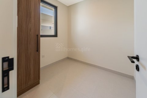 Townhouse de 3 dormitorios en Town Square, UAE No. 133401 6