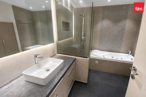 Квартира с 2 спальнями в Дубай Марина, ОАЭ №216643 9