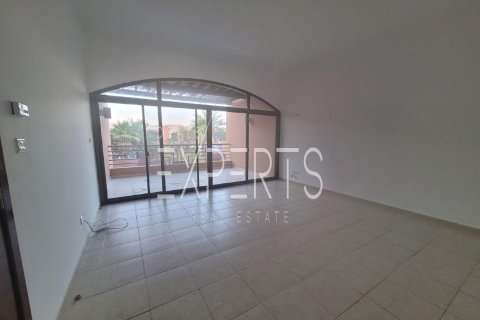 Villa de 5 dormitorios en Abu Dhabi, UAE No. 224244 11