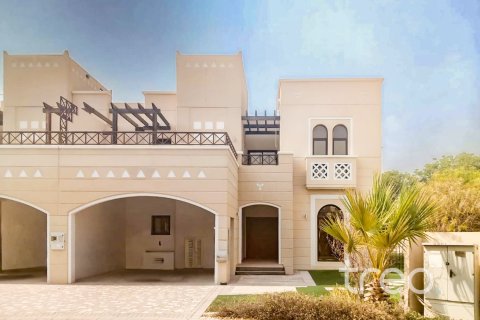 Townhouse de 4 chambres à Al Salam, UAE No. 222771