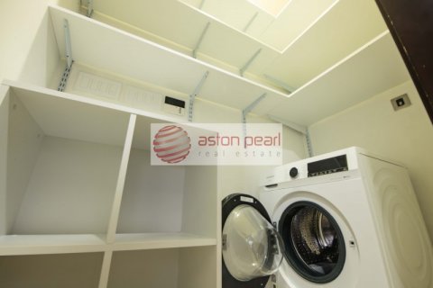 1 bedroom Apartment in Palm Jumeirah, UAE No. 223920 21