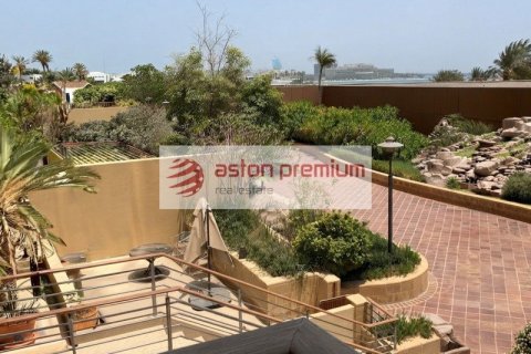 1 bedroom Apartment in Palm Jumeirah, UAE No. 223920 12