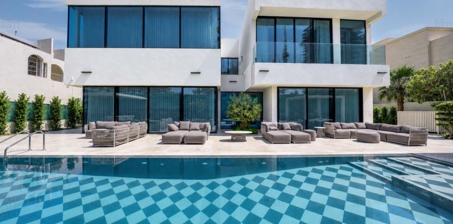 5 bedrooms Villa in Dubai Hills Estate, UAE No. 213292