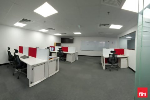 117.1m² Office in Dubai, UAE No. 166872 3